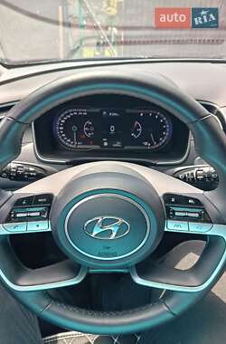 Внедорожник / Кроссовер Hyundai Tucson 2022 в 