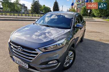 Позашляховик / Кросовер Hyundai Tucson 2016 в 