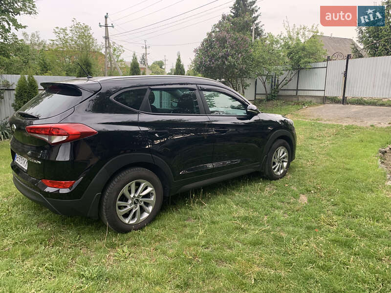 Внедорожник / Кроссовер Hyundai Tucson 2016 в Тульчине