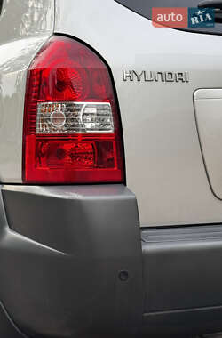Внедорожник / Кроссовер Hyundai Tucson 2007 в 
