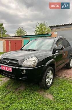 Позашляховик / Кросовер Hyundai Tucson 2005 в 