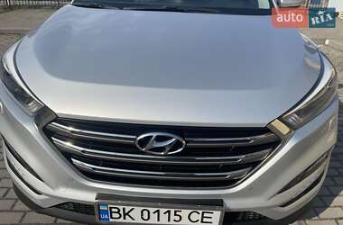 Позашляховик / Кросовер Hyundai Tucson 2018 в 
