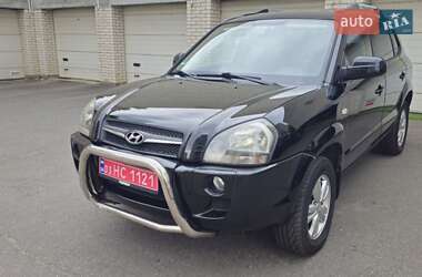 Позашляховик / Кросовер Hyundai Tucson 2010 в Рівному