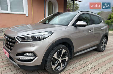Позашляховик / Кросовер Hyundai Tucson 2018 в 