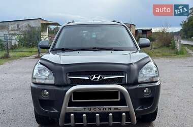 Внедорожник / Кроссовер Hyundai Tucson 2012 в 