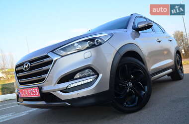 Внедорожник / Кроссовер Hyundai Tucson 2016 в 