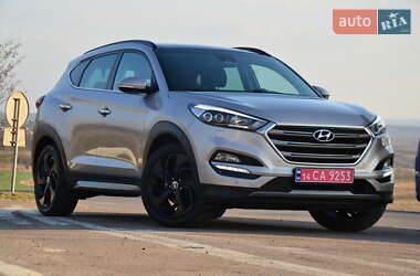 Внедорожник / Кроссовер Hyundai Tucson 2016 в 