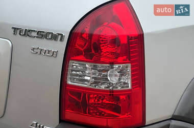 Внедорожник / Кроссовер Hyundai Tucson 2010 в 