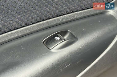 Внедорожник / Кроссовер Hyundai Tucson 2010 в 