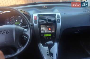 Позашляховик / Кросовер Hyundai Tucson 2009 в 