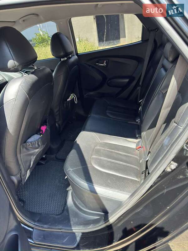 Позашляховик / Кросовер Hyundai Tucson 2011 в Снігурівці