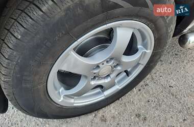 Внедорожник / Кроссовер Hyundai Tucson 2006 в 