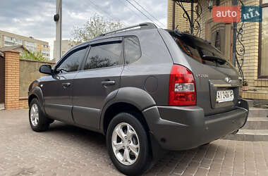 Позашляховик / Кросовер Hyundai Tucson 2009 в 