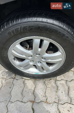 Внедорожник / Кроссовер Hyundai Tucson 2006 в 