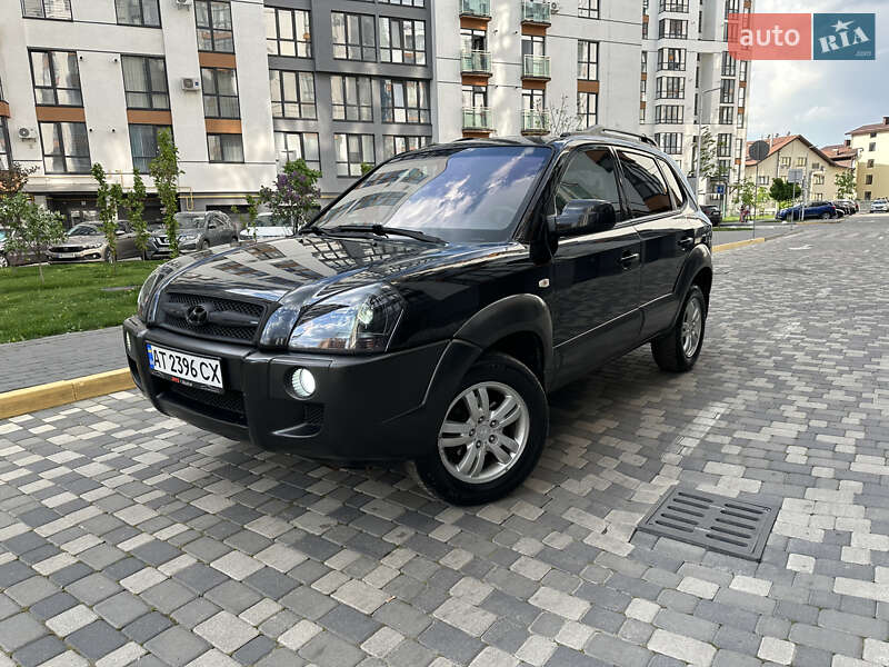 Позашляховик / Кросовер Hyundai Tucson 2007 в 