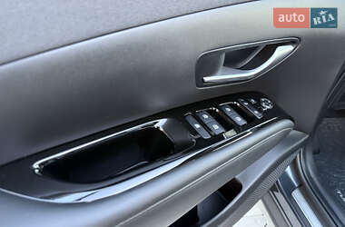 Внедорожник / Кроссовер Hyundai Tucson 2021 в 