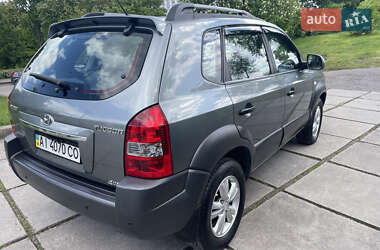 Внедорожник / Кроссовер Hyundai Tucson 2012 в 