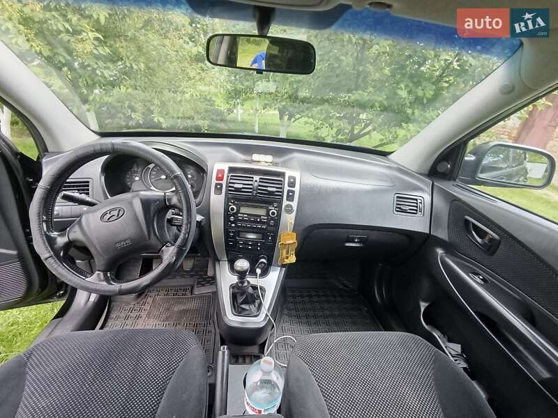 Позашляховик / Кросовер Hyundai Tucson 2008 в Млиніві