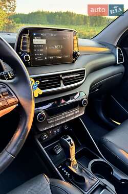 Внедорожник / Кроссовер Hyundai Tucson 2020 в 