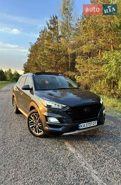 Внедорожник / Кроссовер Hyundai Tucson 2020 в 