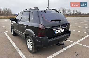 Позашляховик / Кросовер Hyundai Tucson 2009 в 