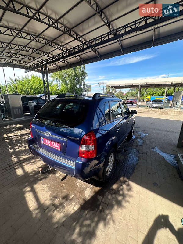Позашляховик / Кросовер Hyundai Tucson 2007 в Сумах