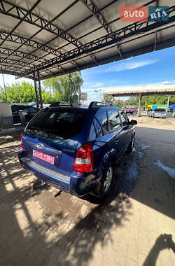 Позашляховик / Кросовер Hyundai Tucson 2007 в 