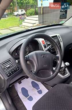 Внедорожник / Кроссовер Hyundai Tucson 2007 в 