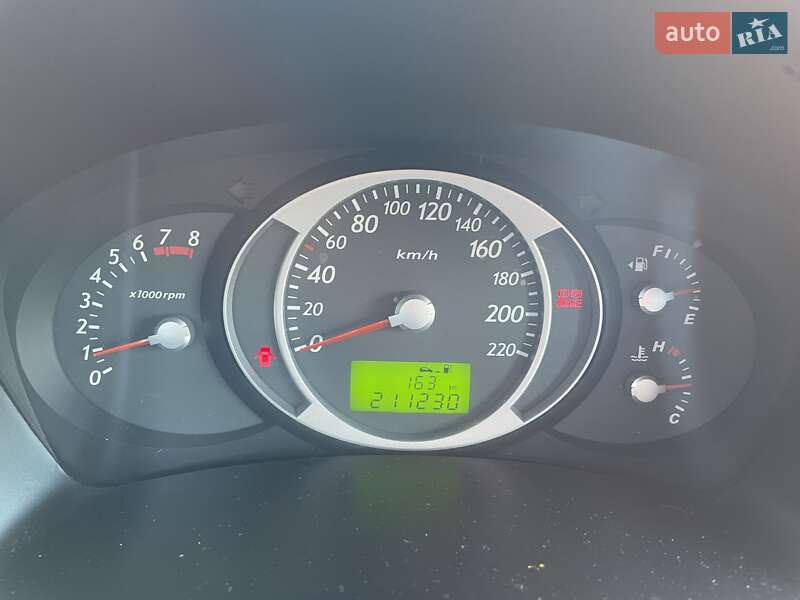 Позашляховик / Кросовер Hyundai Tucson 2007 в Сумах фото 13 Позашляховик / Кросовер Hyundai Tucson 2007 в Сумах