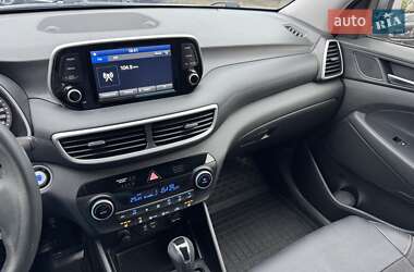 Внедорожник / Кроссовер Hyundai Tucson 2019 в 
