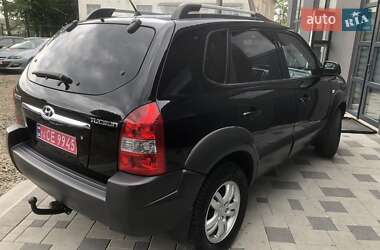 Позашляховик / Кросовер Hyundai Tucson 2007 в 