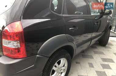 Позашляховик / Кросовер Hyundai Tucson 2007 в 