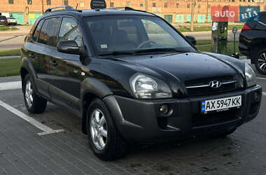 Позашляховик / Кросовер Hyundai Tucson 2004 в Харкові