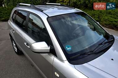 Позашляховик / Кросовер Hyundai Tucson 2006 в 