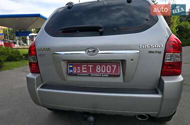 Позашляховик / Кросовер Hyundai Tucson 2006 в 