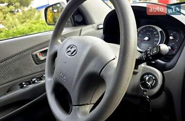 Позашляховик / Кросовер Hyundai Tucson 2006 в 