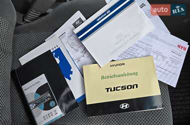 Позашляховик / Кросовер Hyundai Tucson 2006 в 