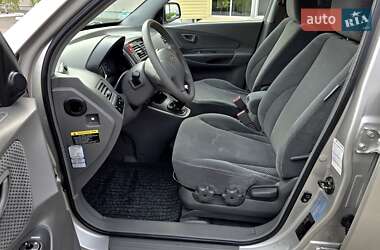 Позашляховик / Кросовер Hyundai Tucson 2006 в 