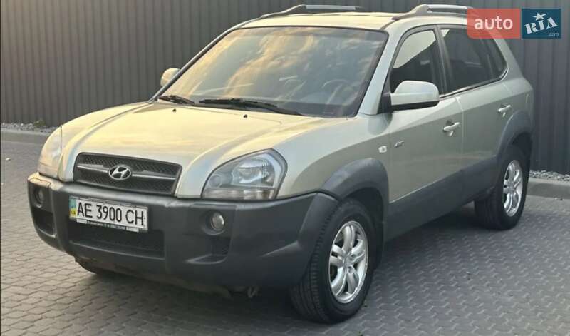 Позашляховик / Кросовер Hyundai Tucson 2008 в 