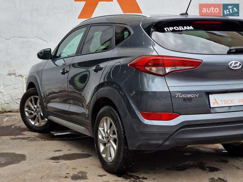 Позашляховик / Кросовер Hyundai Tucson 2016 в Одесі