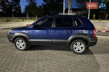 Внедорожник / Кроссовер Hyundai Tucson 2007 в 