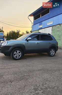 Внедорожник / Кроссовер Hyundai Tucson 2006 в Лысянке