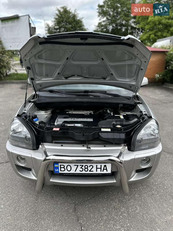 Позашляховик / Кросовер Hyundai Tucson 2005 в Тернополі