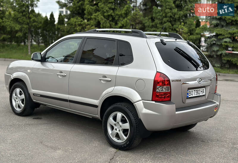 Позашляховик / Кросовер Hyundai Tucson 2005 в Тернополі