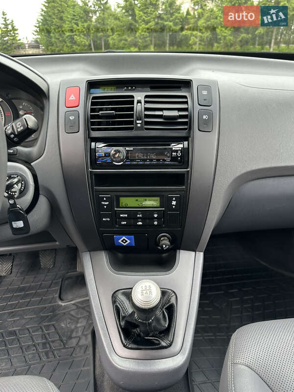 Позашляховик / Кросовер Hyundai Tucson 2005 в Тернополі