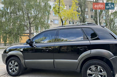 Внедорожник / Кроссовер Hyundai Tucson 2008 в 