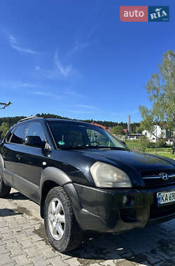 Внедорожник / Кроссовер Hyundai Tucson 2005 в 