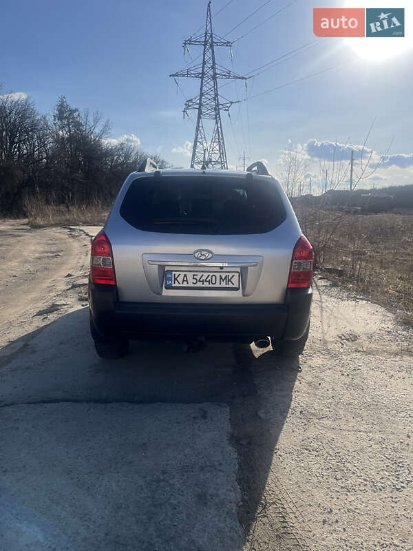 Внедорожник / Кроссовер Hyundai Tucson 2011 в Киеве