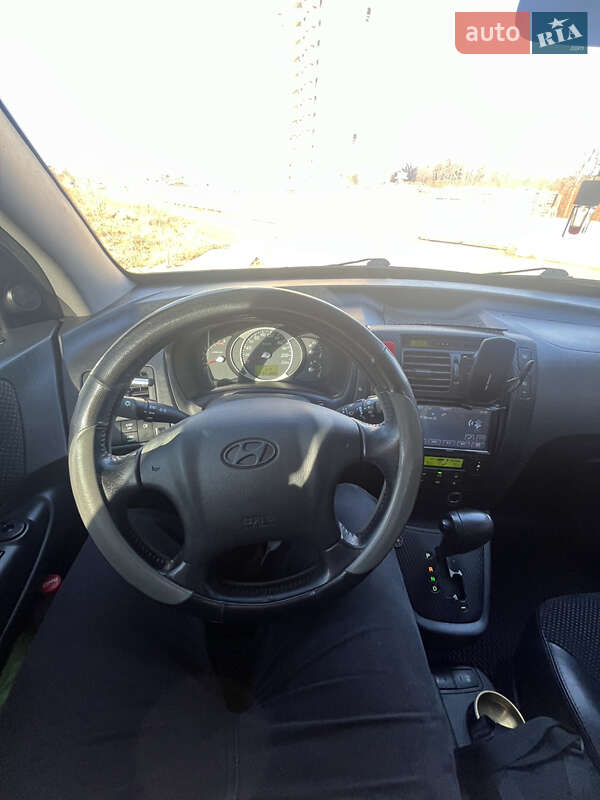 Внедорожник / Кроссовер Hyundai Tucson 2011 в Киеве