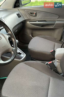 Позашляховик / Кросовер Hyundai Tucson 2008 в 